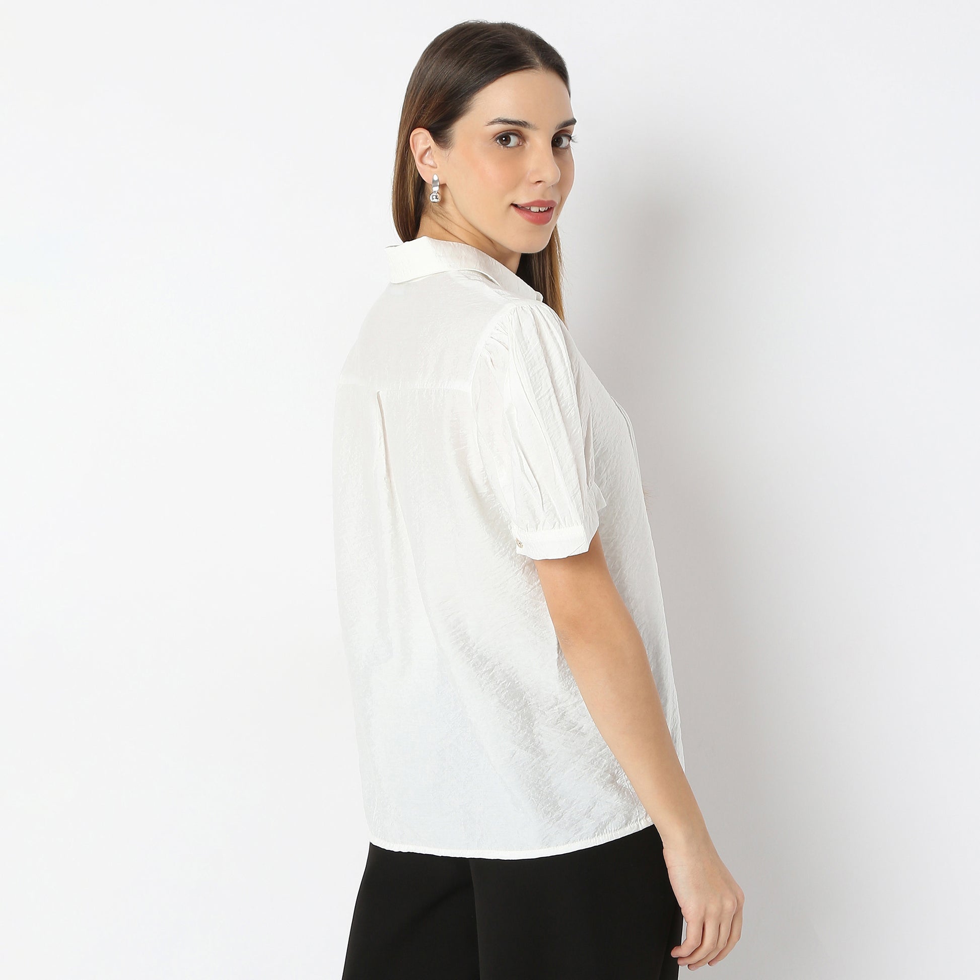 Solid Short-Sleeve Regular Fit Shirt