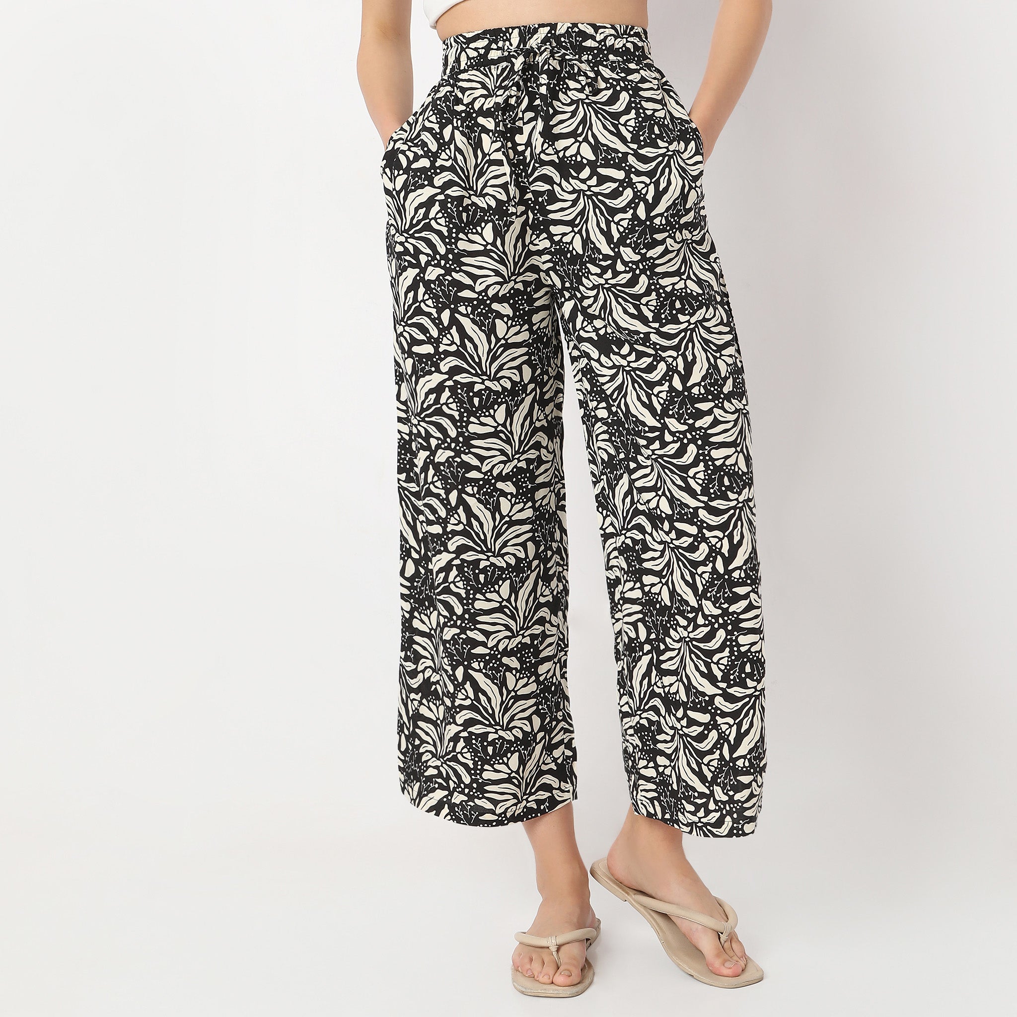 Printed Above Ankle Length Floral Palazzos