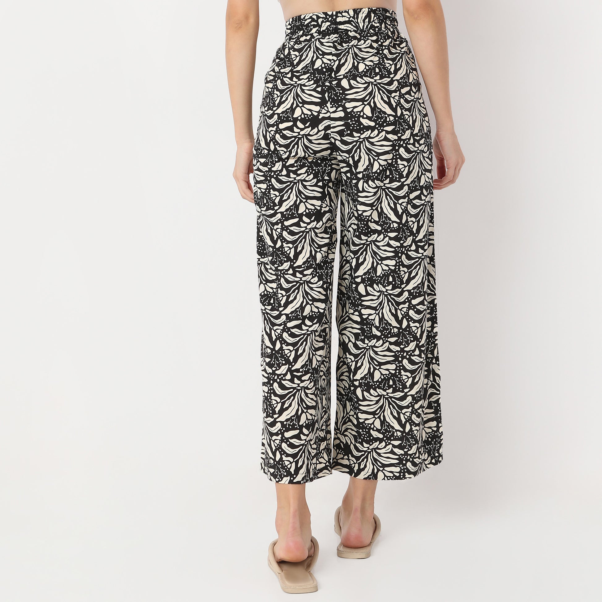 Printed Above Ankle Length Floral Palazzos