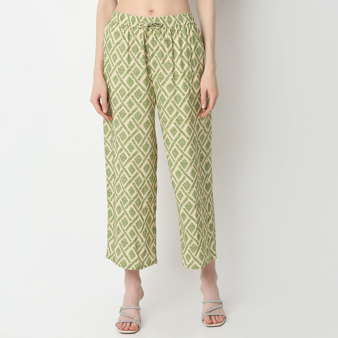 Regular Fit Printed Mid Rise Palazzos