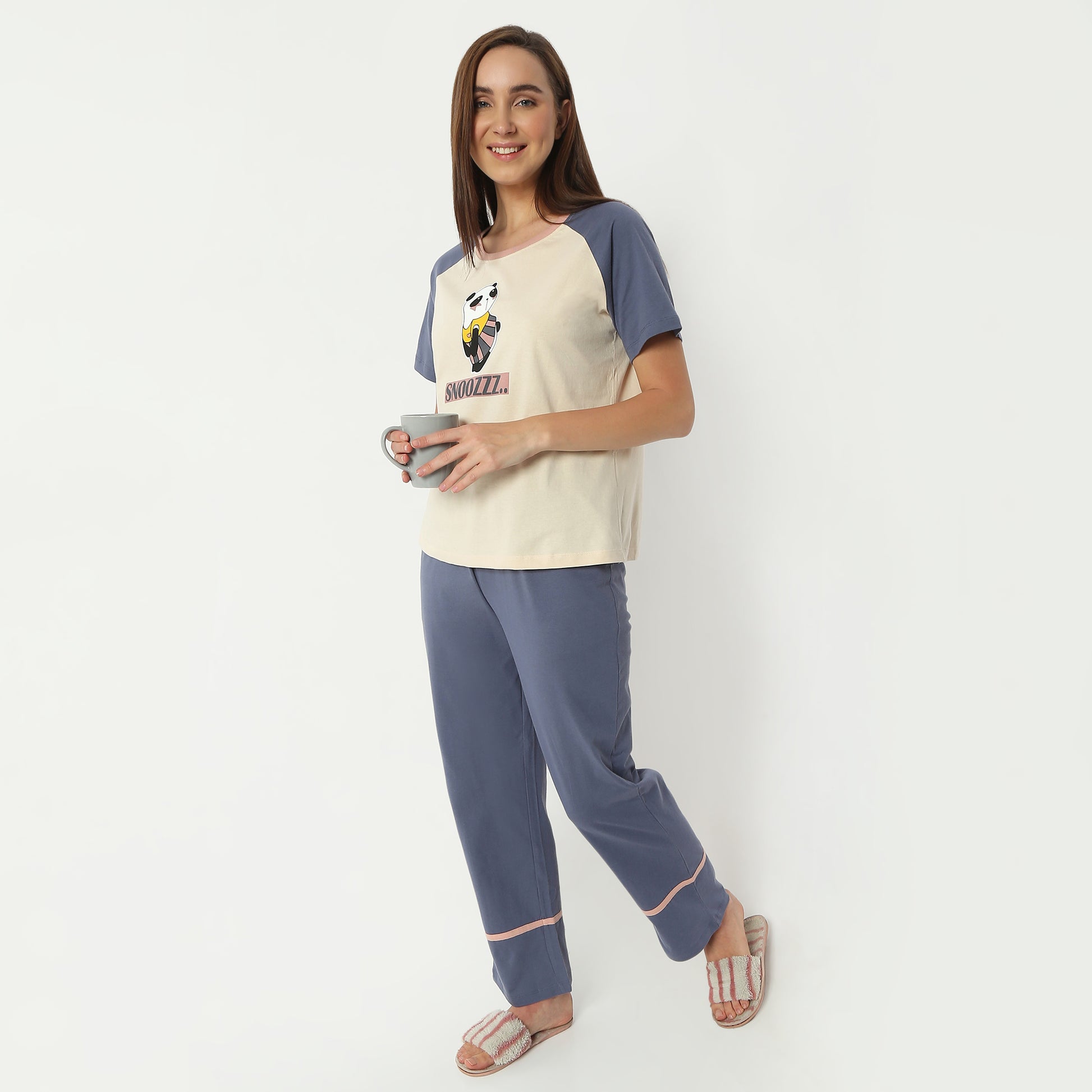 Regular Fit Animal Print Round Neck Regular Length T-Shirt with Pyjama Set