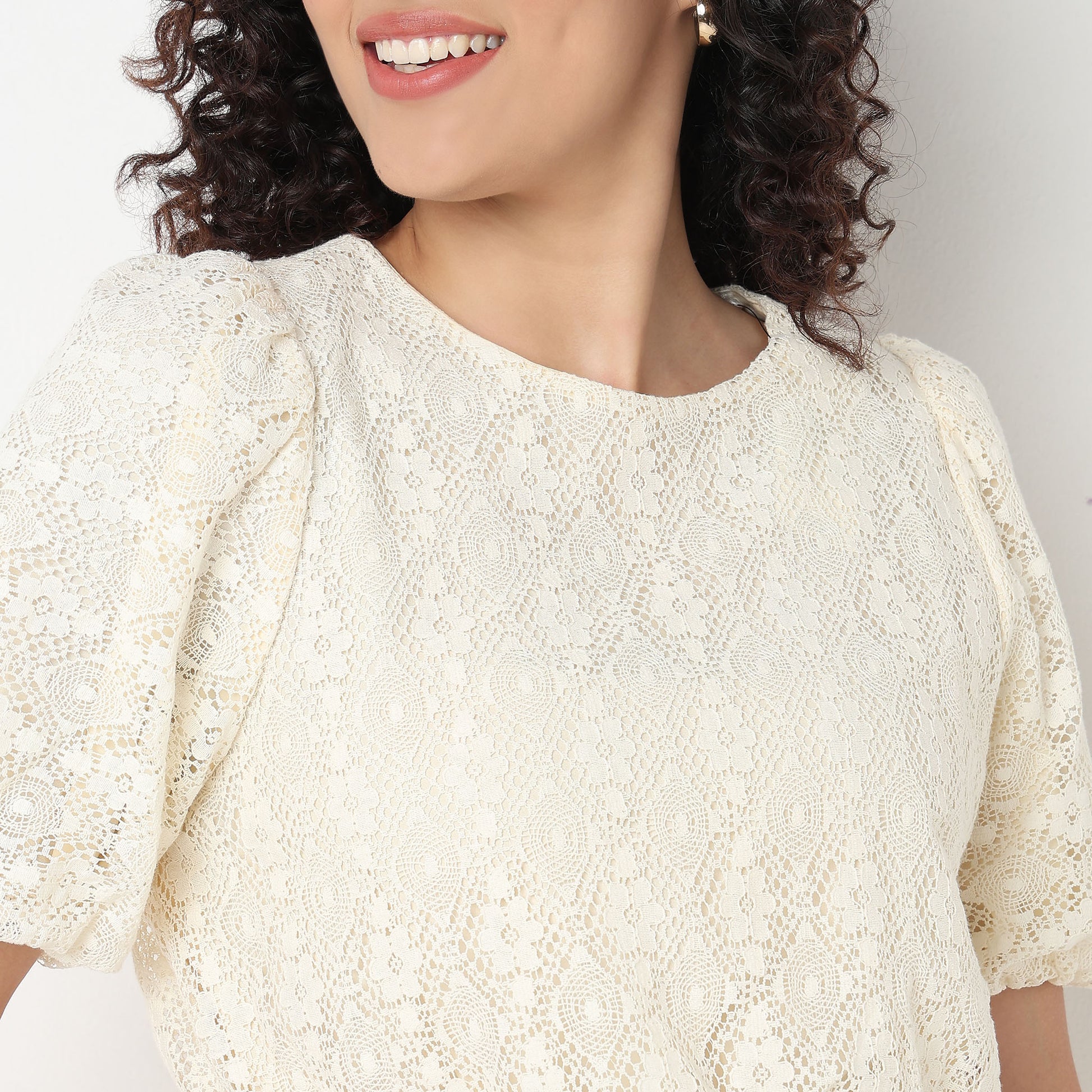 Lace Polyester Puff Sleeve Top