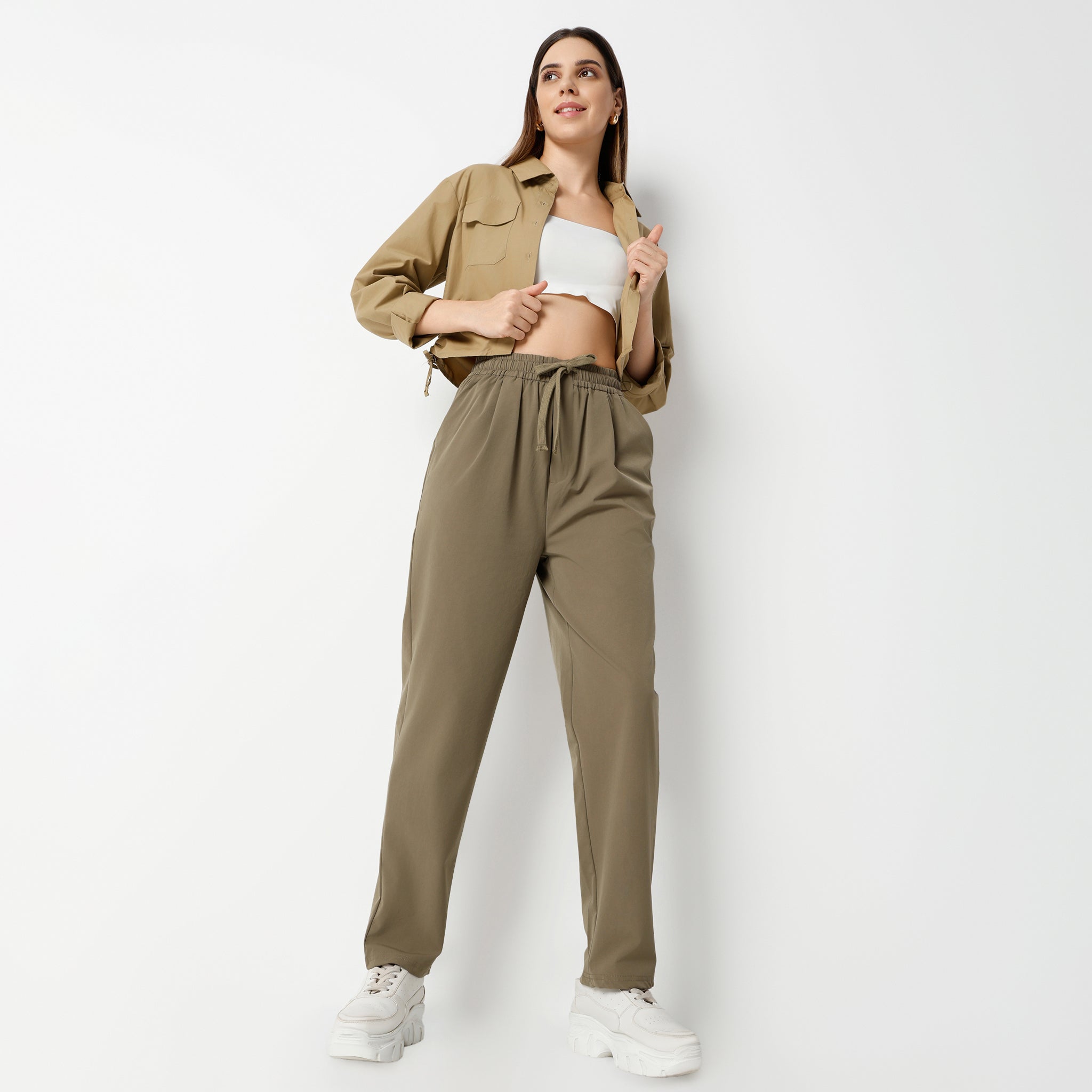 Regular Fit Solid Mid Rise Trousers