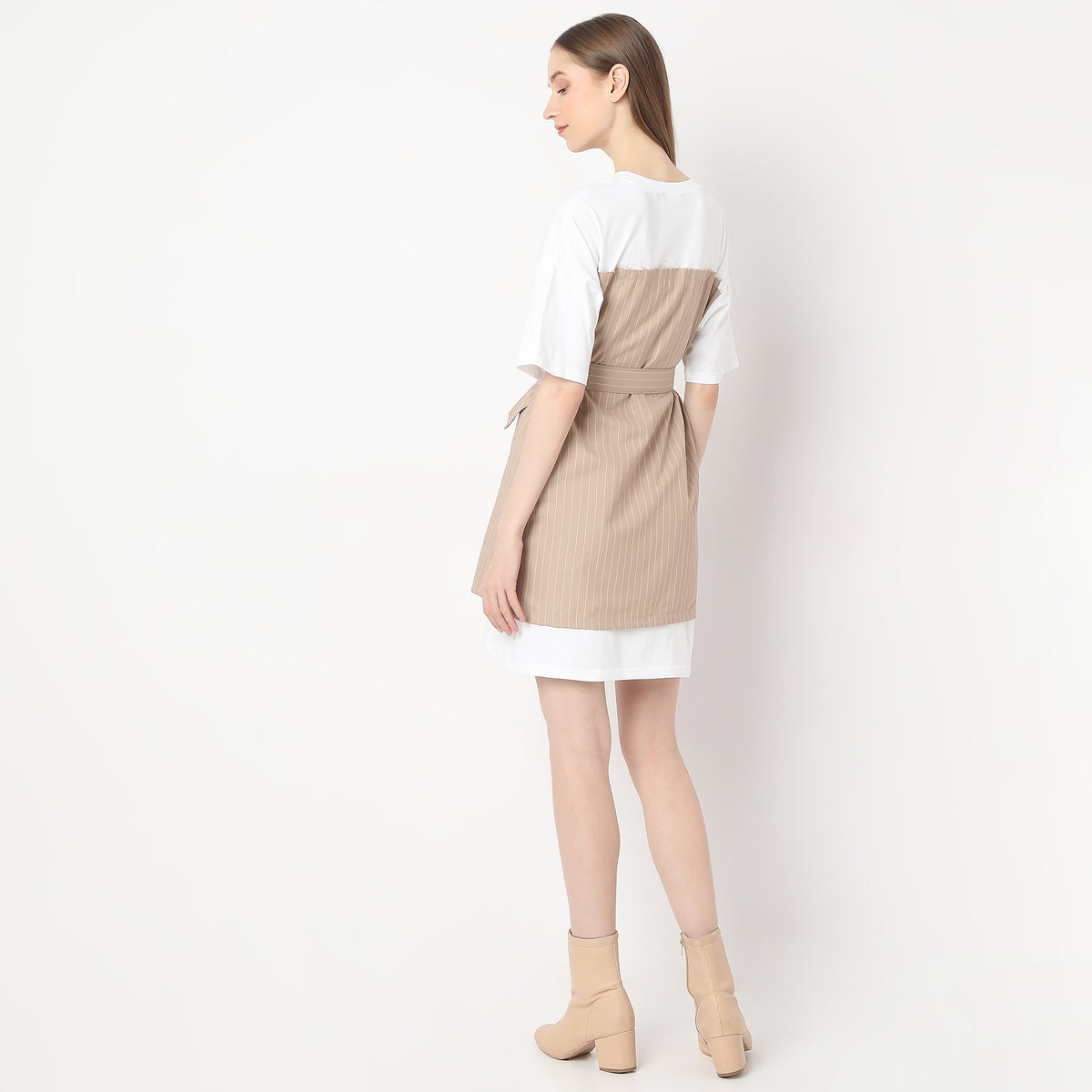 Above Knee Button-Down Detailing and Adjustable Belt Two Flap Pocket Dress