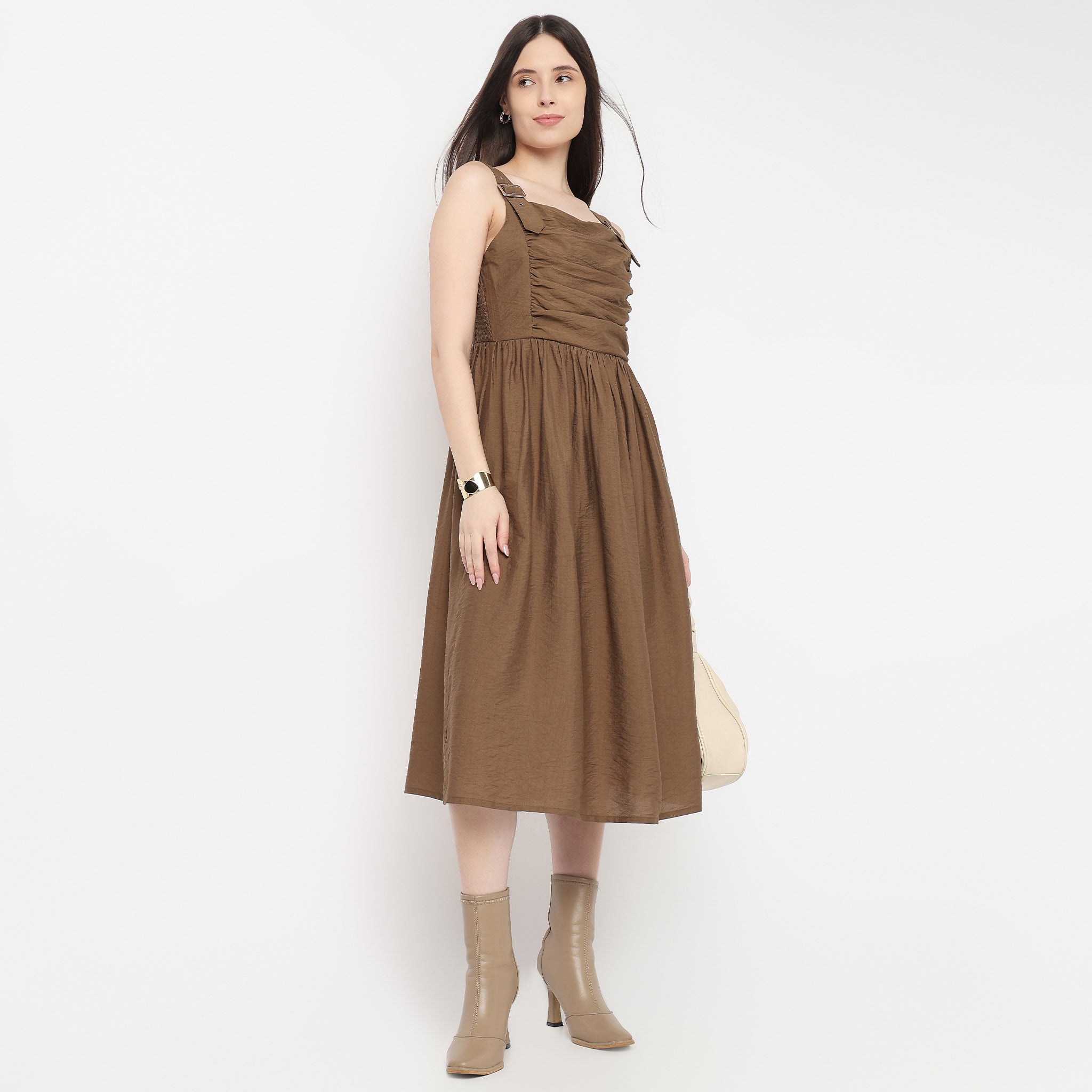 ワンピース Betty layered check dress brown Shop Now - Betty Layered Maxi Dress With Ruching Detail - Style Union