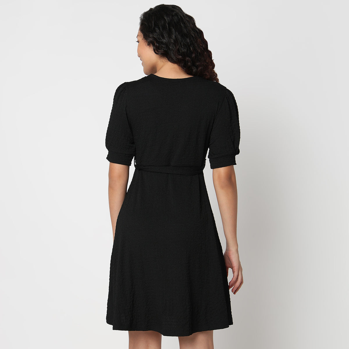 Betty V-Neck Short Dress with Belt Detail At Waist