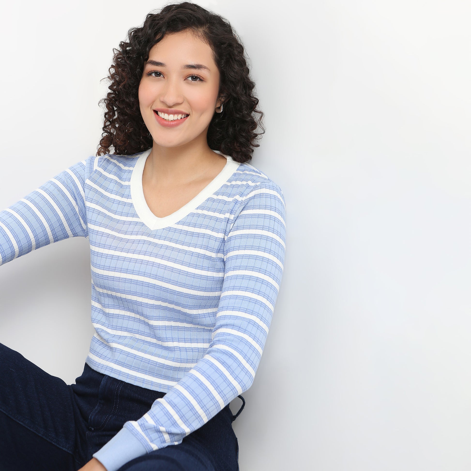 V-Neck Striped Cropped T-Shirt