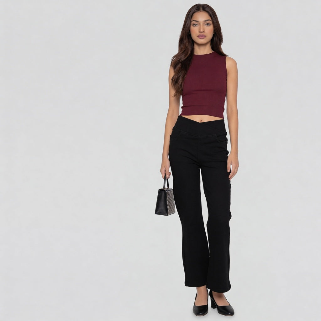 Knitted Solid Sleeveless Crop T-Shirt