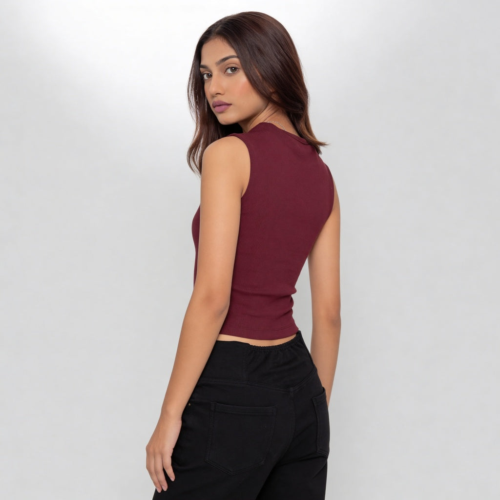 Knitted Solid Sleeveless Crop T-Shirt