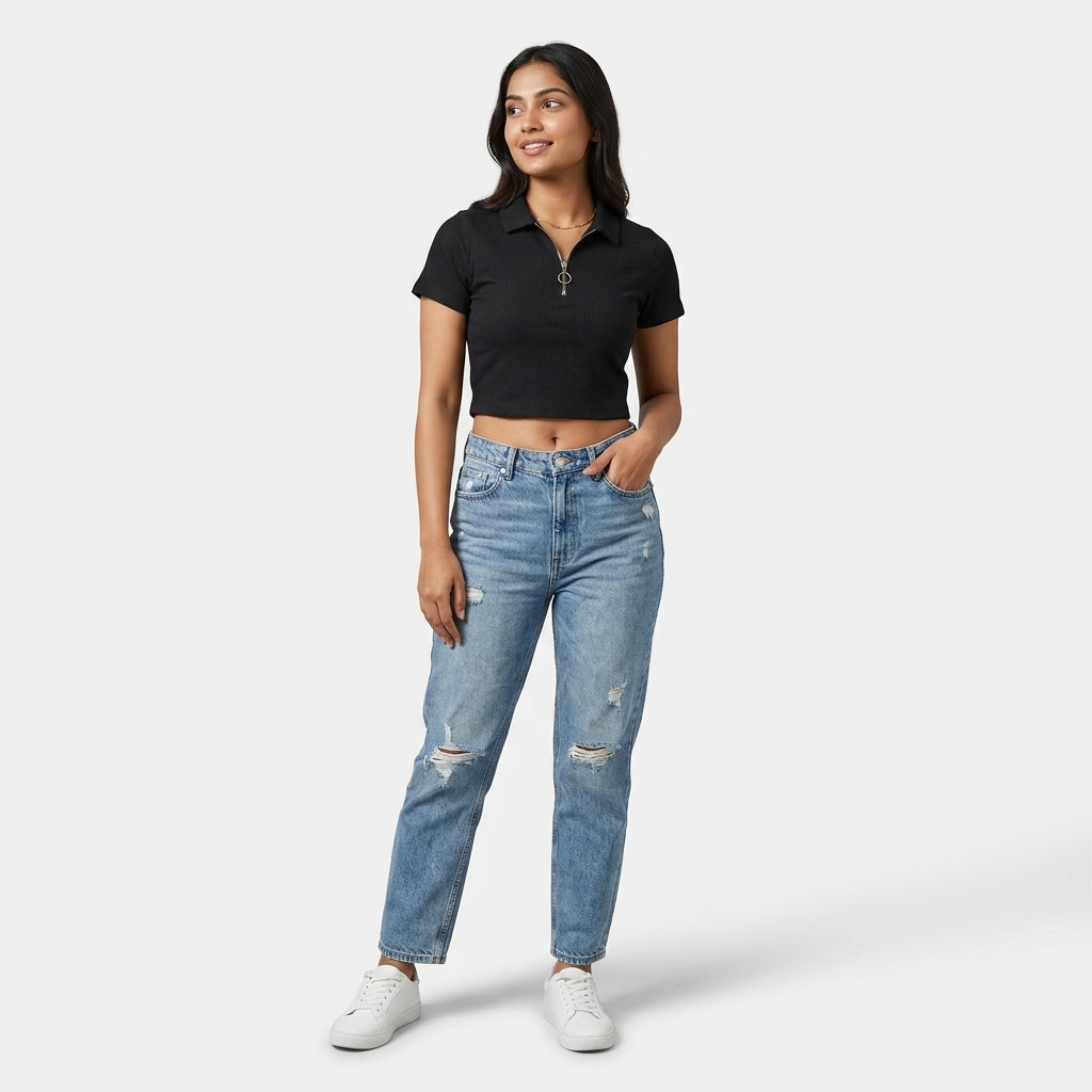 Solid Essential Tee Partial Zipper Opening