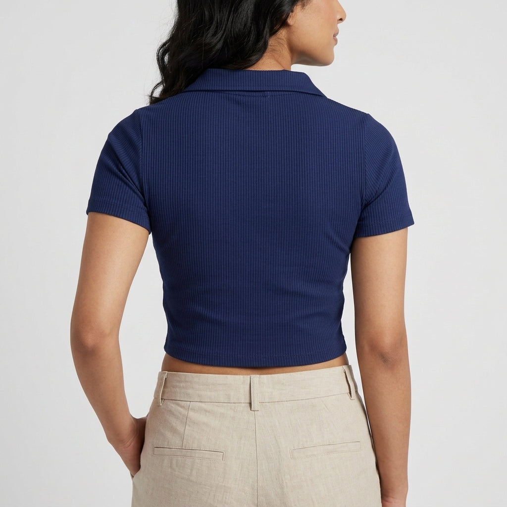 Solid Essential Tee Partial Zipper Opening