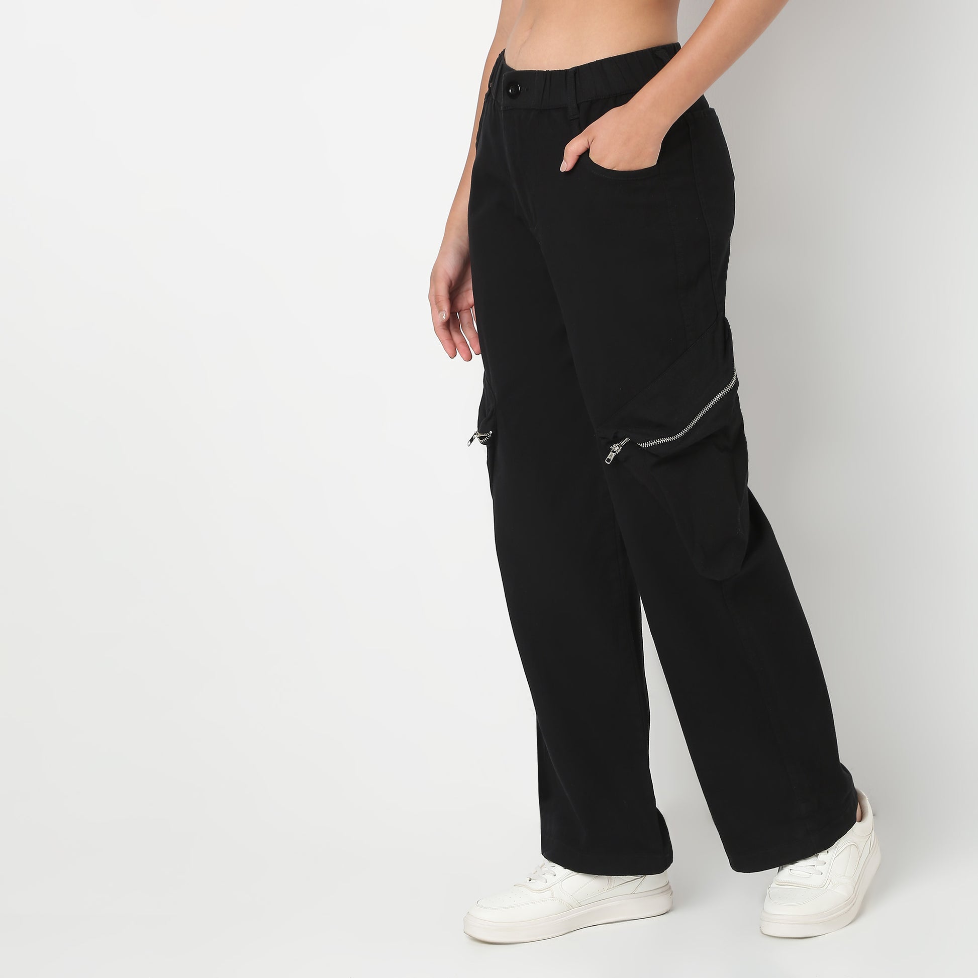 Betty Fashion Pant with Patch Pockets 