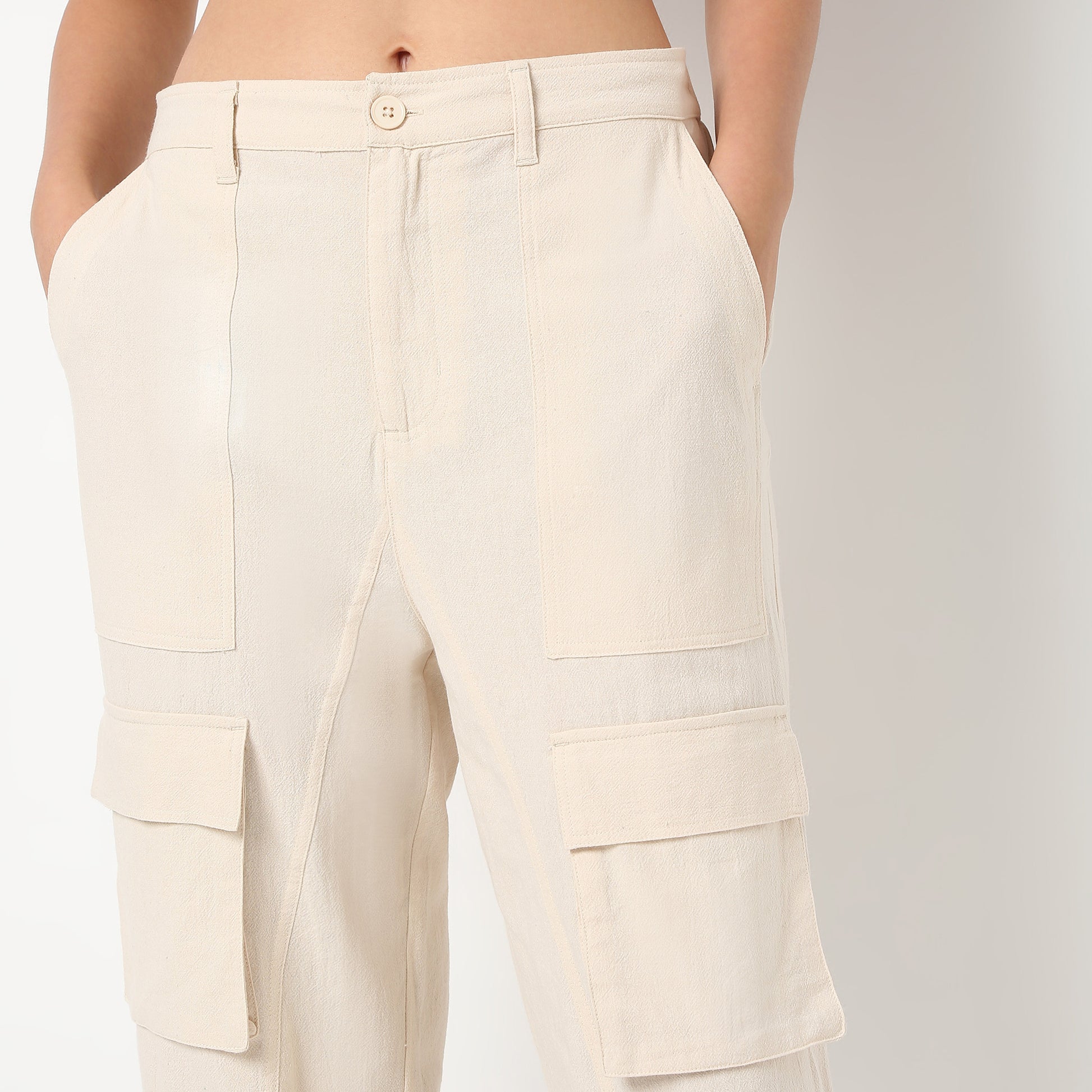 Betty Fashion Pants with Patch Pockets