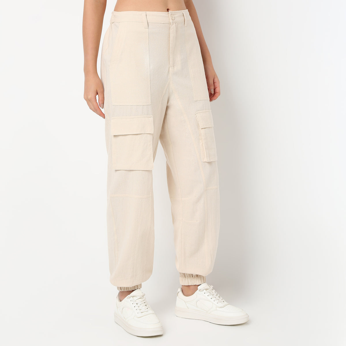 Women Solid Ankle Length Relaxed Fit Young Fashion Pants Cargos