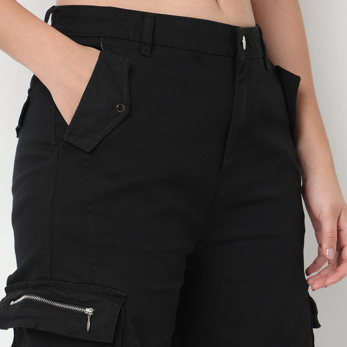 Buy Women Relaxed Fit Solid Ankle Length High Rise Pants  - Style Union