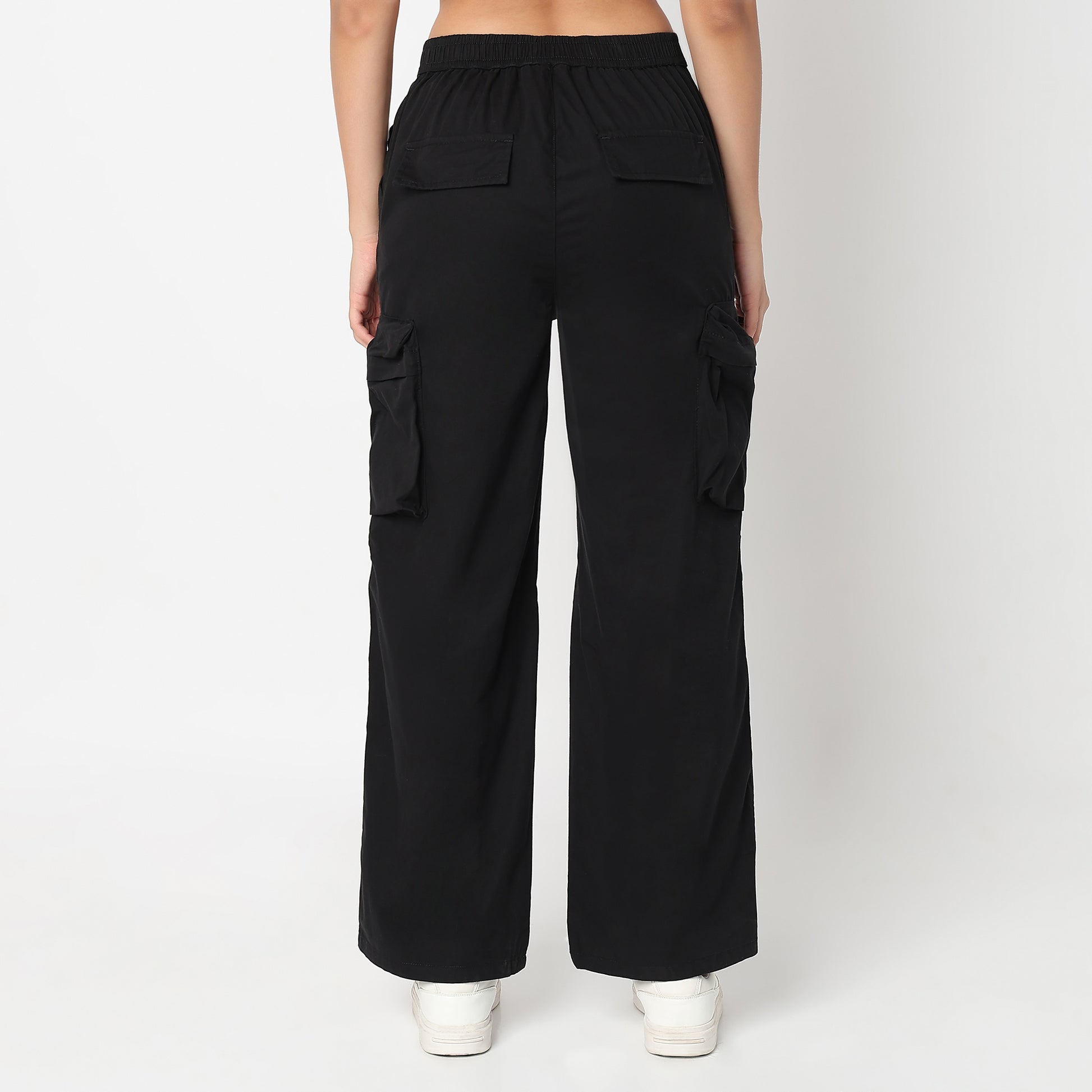 Betty Fashion Pants with Patch Pockets