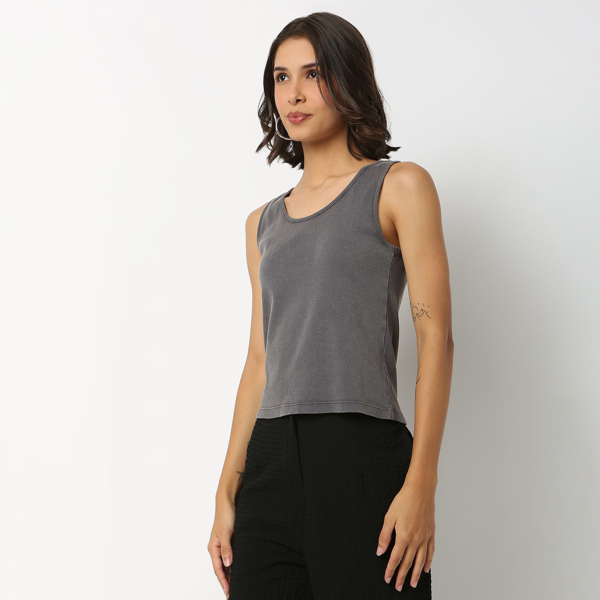 Betty Sleeveless Crop T-Shirt