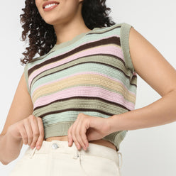 Betty Sleeveless Fashion Tee