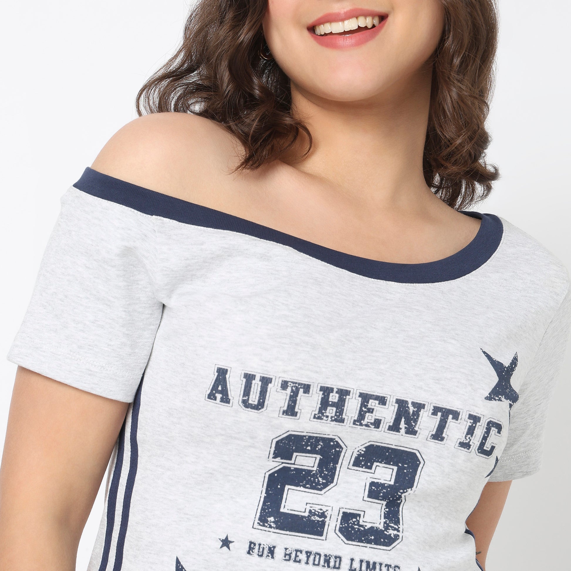 Crew Neck Graphic T-Shirt