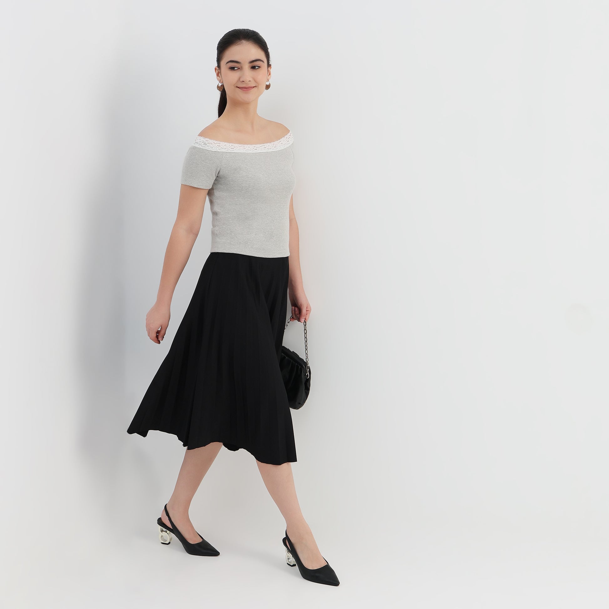 Off-Shoulder Solid Top