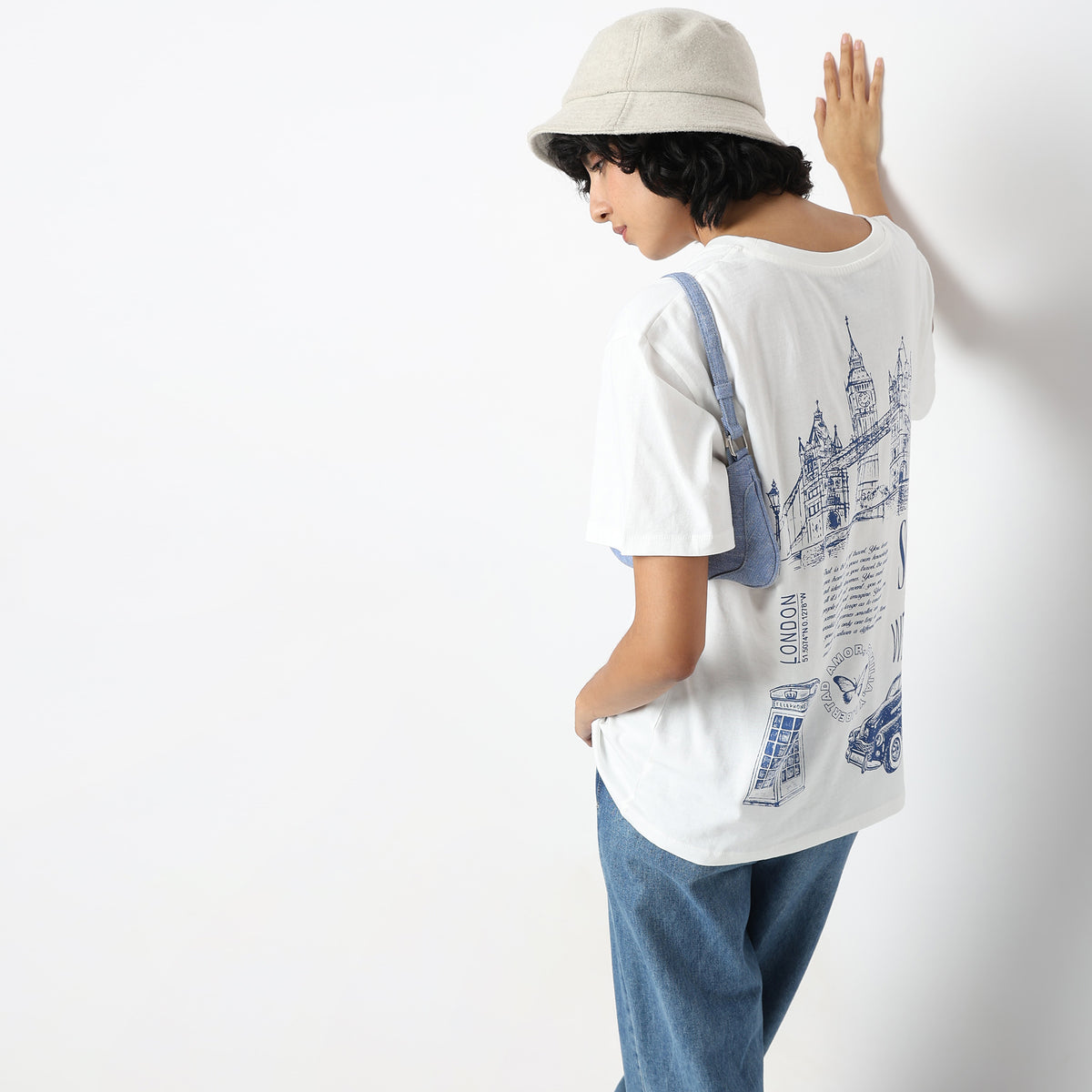 Oversize Graphic T-Shirt