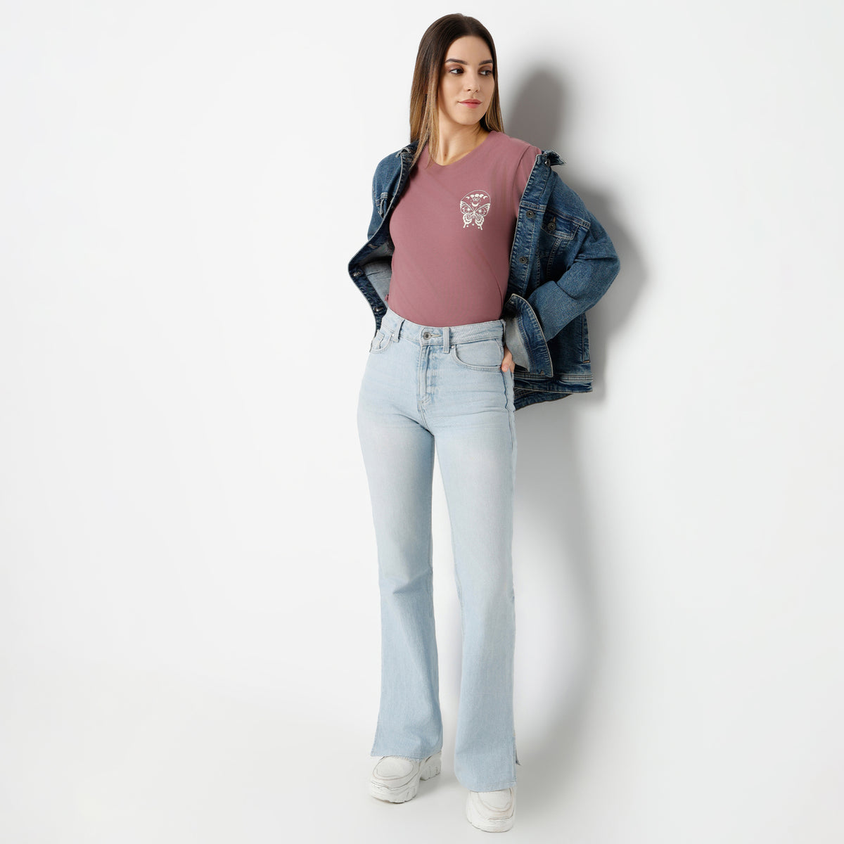 Regular Fit Graphic Cropped T-Shirt