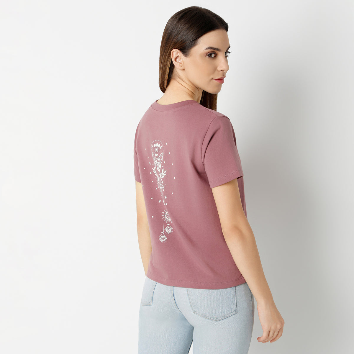 Regular Fit Graphic Cropped T-Shirt