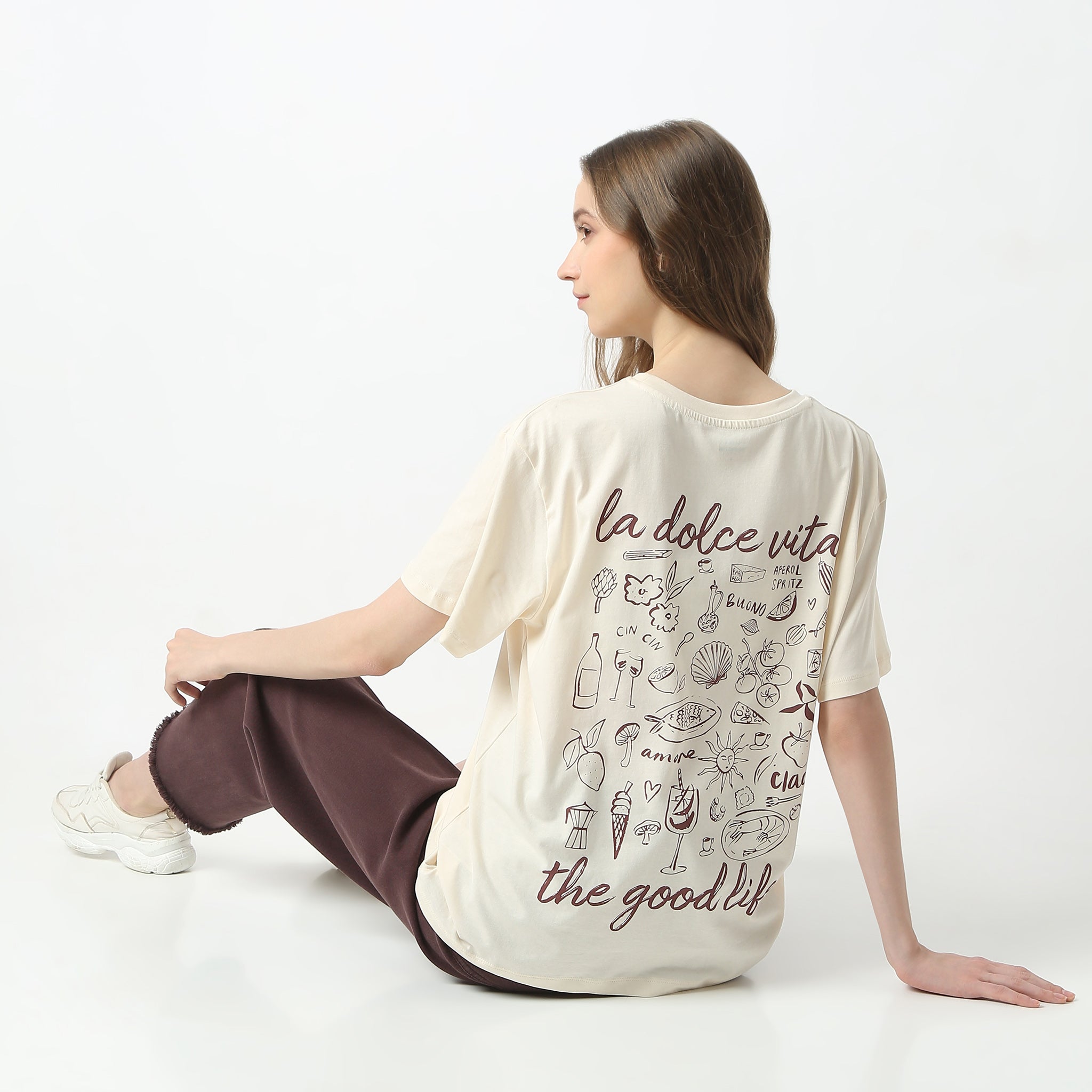 Oversize Graphic Round Neck T-Shirt