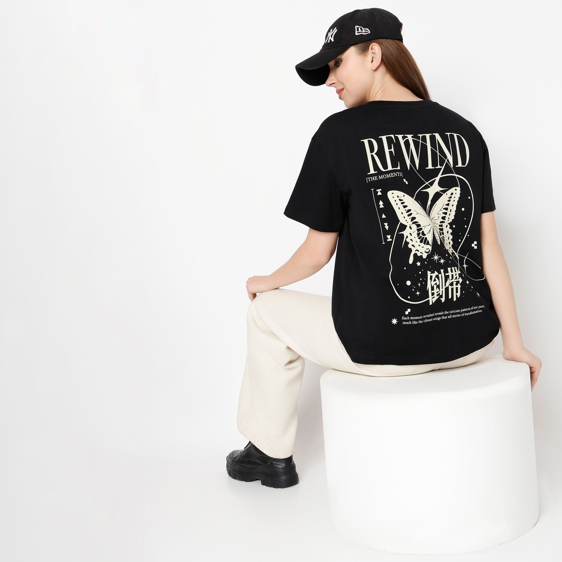 Oversize Graphic Round Neck T-Shirt