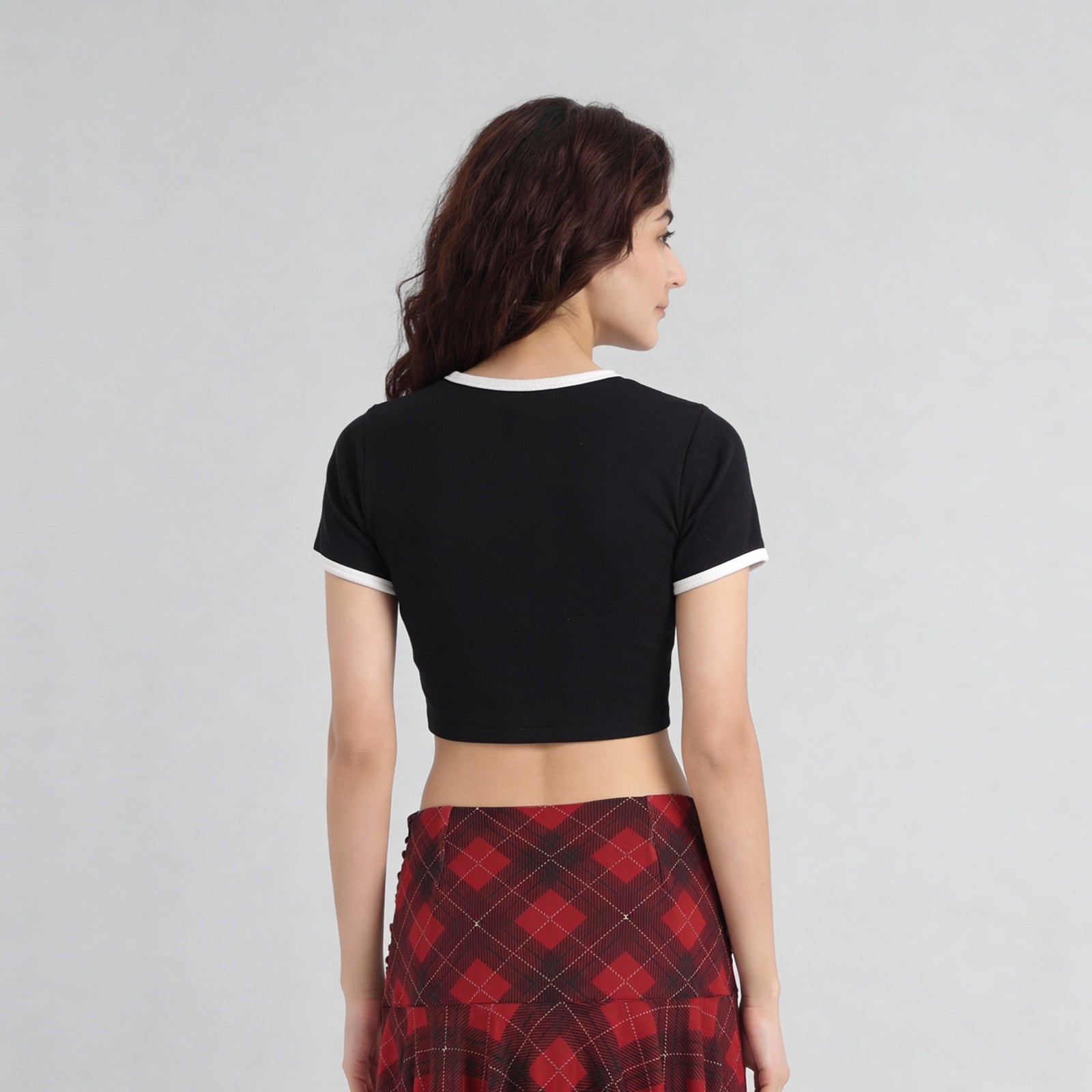 Slim Fit Graphic Crop T-Shirt