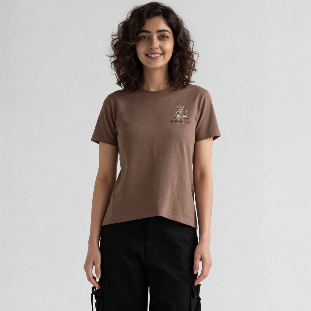 Knitted Graphic Slim Fit Crop T-Shirt