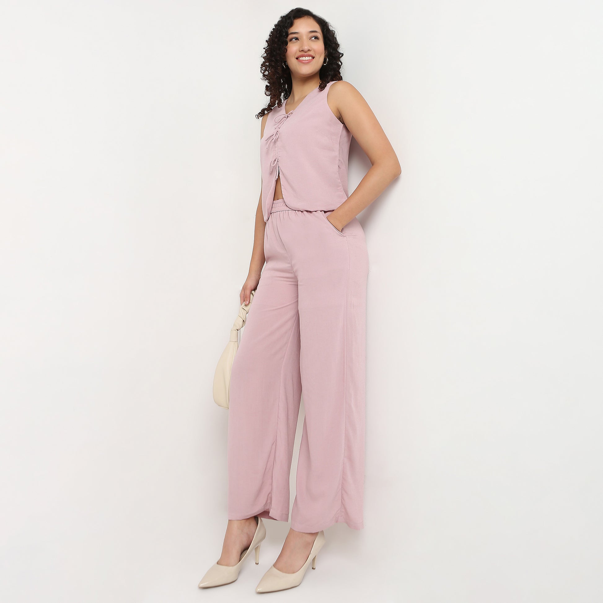Relaxed Fit High Rise Palazzo With Scallop Hem