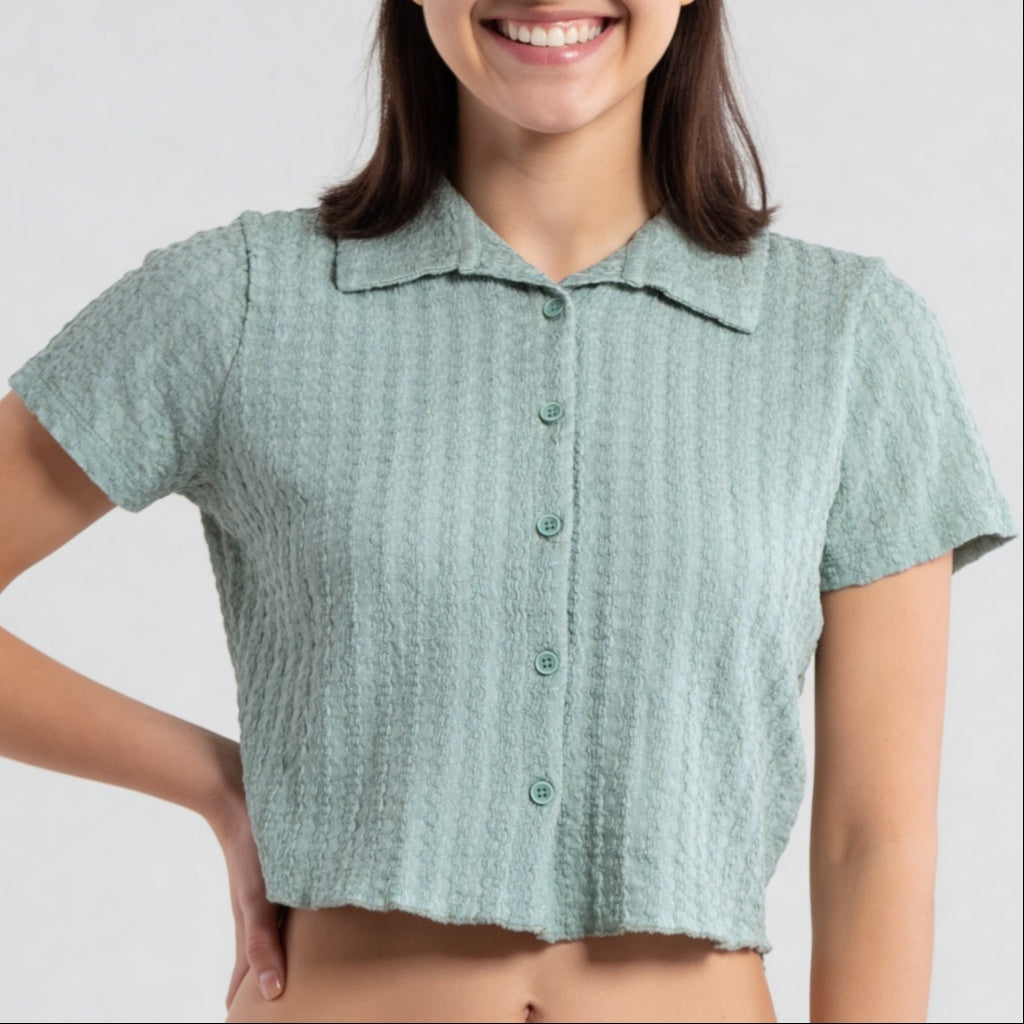 Knitted Solid Crop Shirt