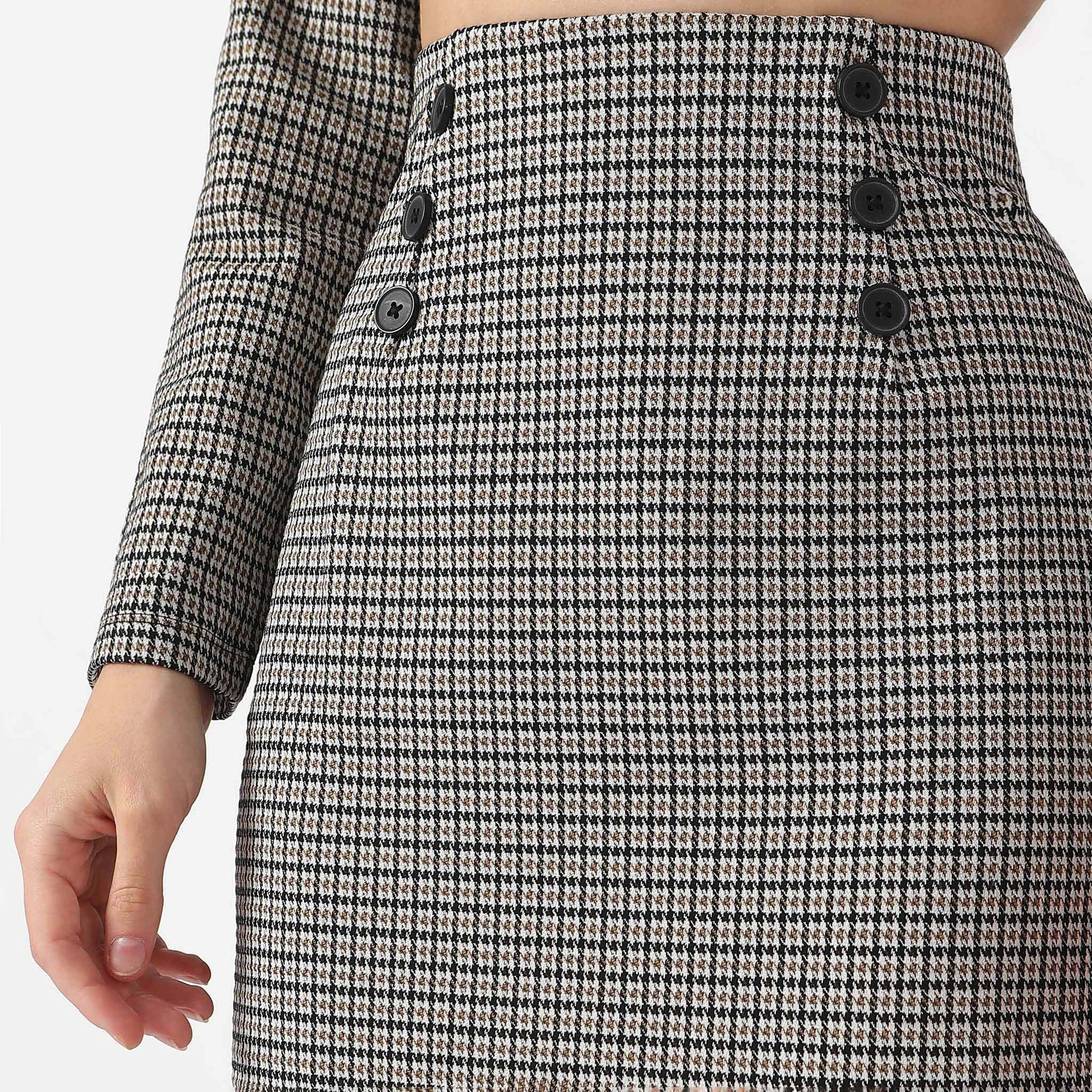 Checkered Calf Length Betty Casual Short Skirt