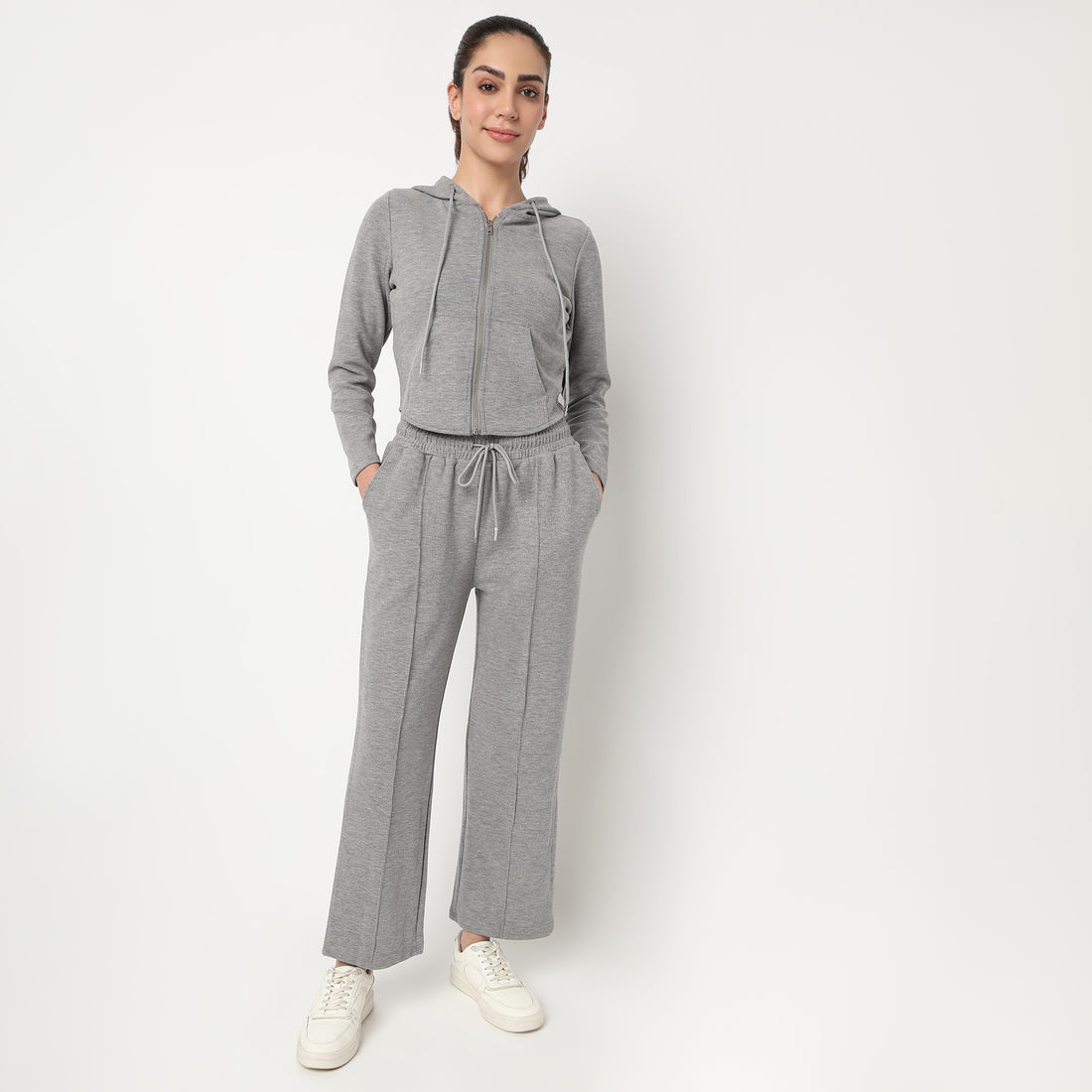 Solid Cropped Sweatshirt