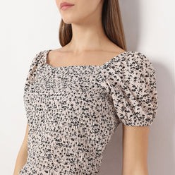 Printed Sweet Heart Neck Betty Short Sleeve Top