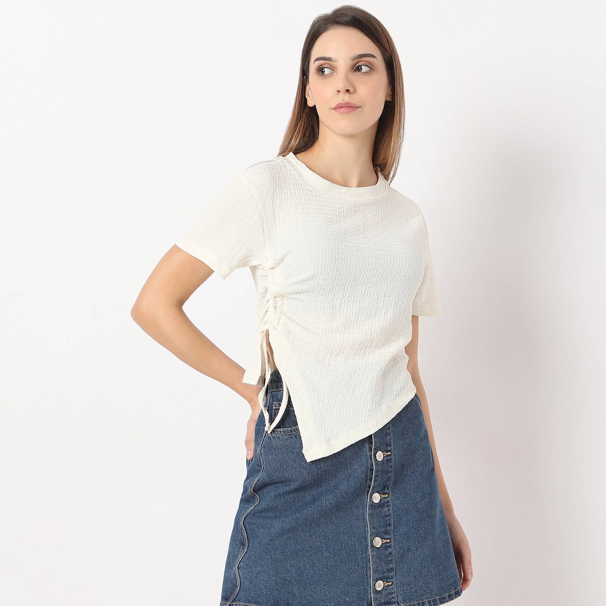 Regular Fit Solid Cropped Betty Short Sleeve Top with Ruching