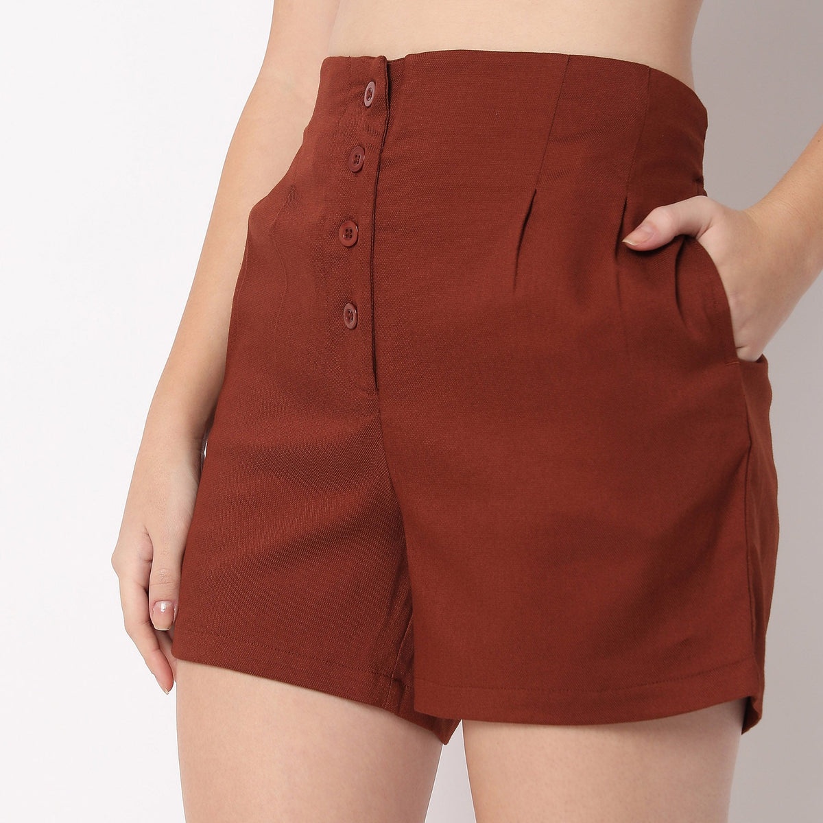 Women Wearing Regular Fit Solid High Rise Short