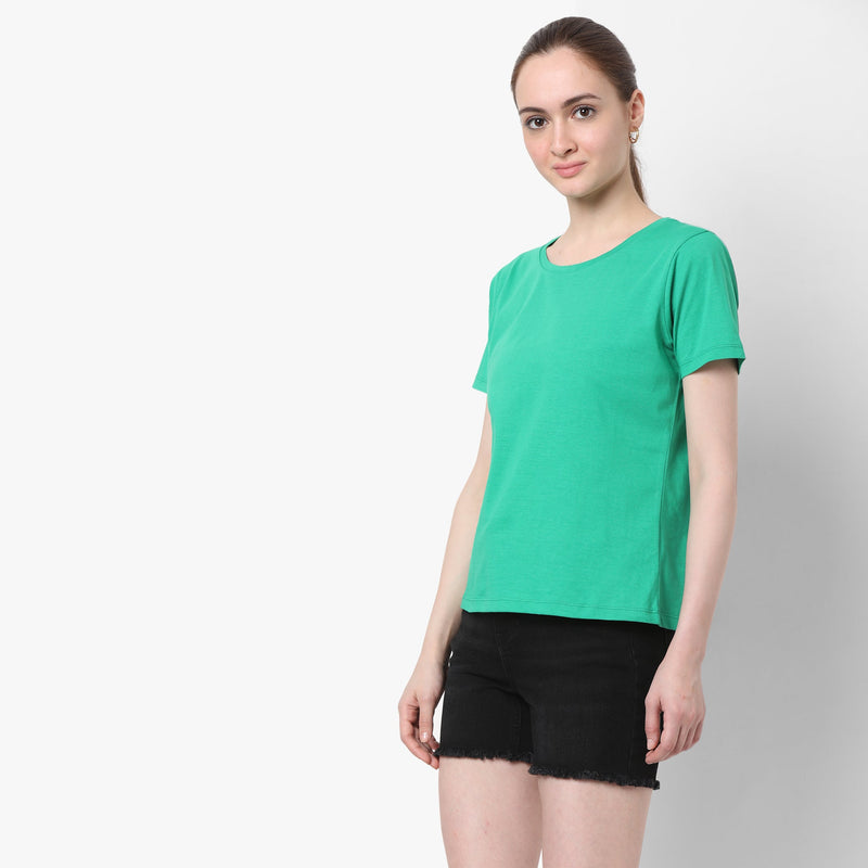 Women Wearing Regular Fit Solid T-Shirt