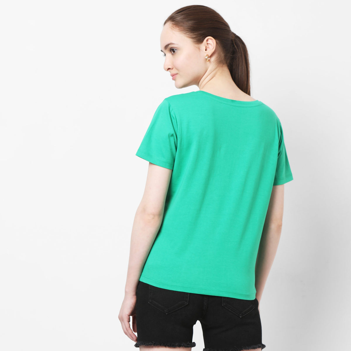 Women Wearing Regular Fit Solid T-Shirt