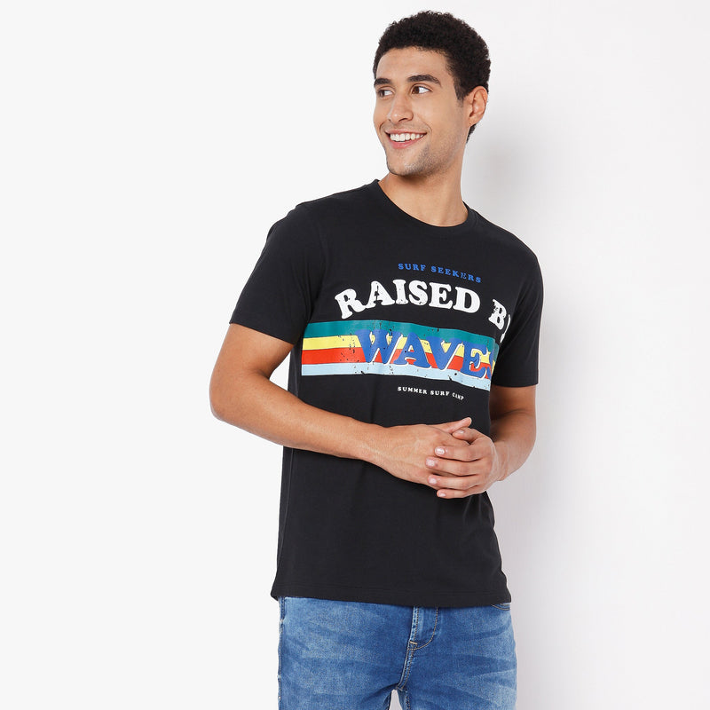 Men Wearing Regular Fit Graphic T-Shirt