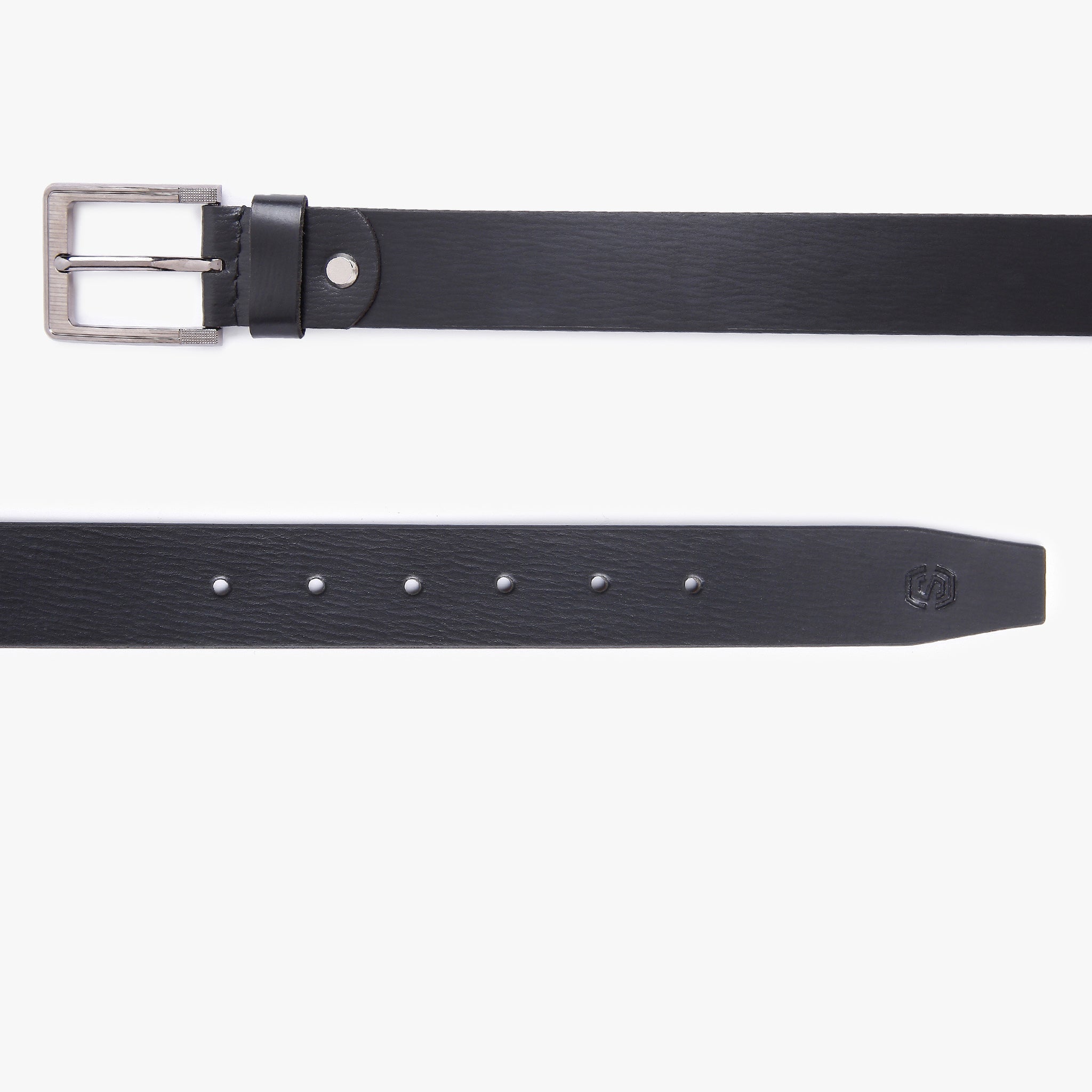 Men Wearing Genuine Leather Black Belts