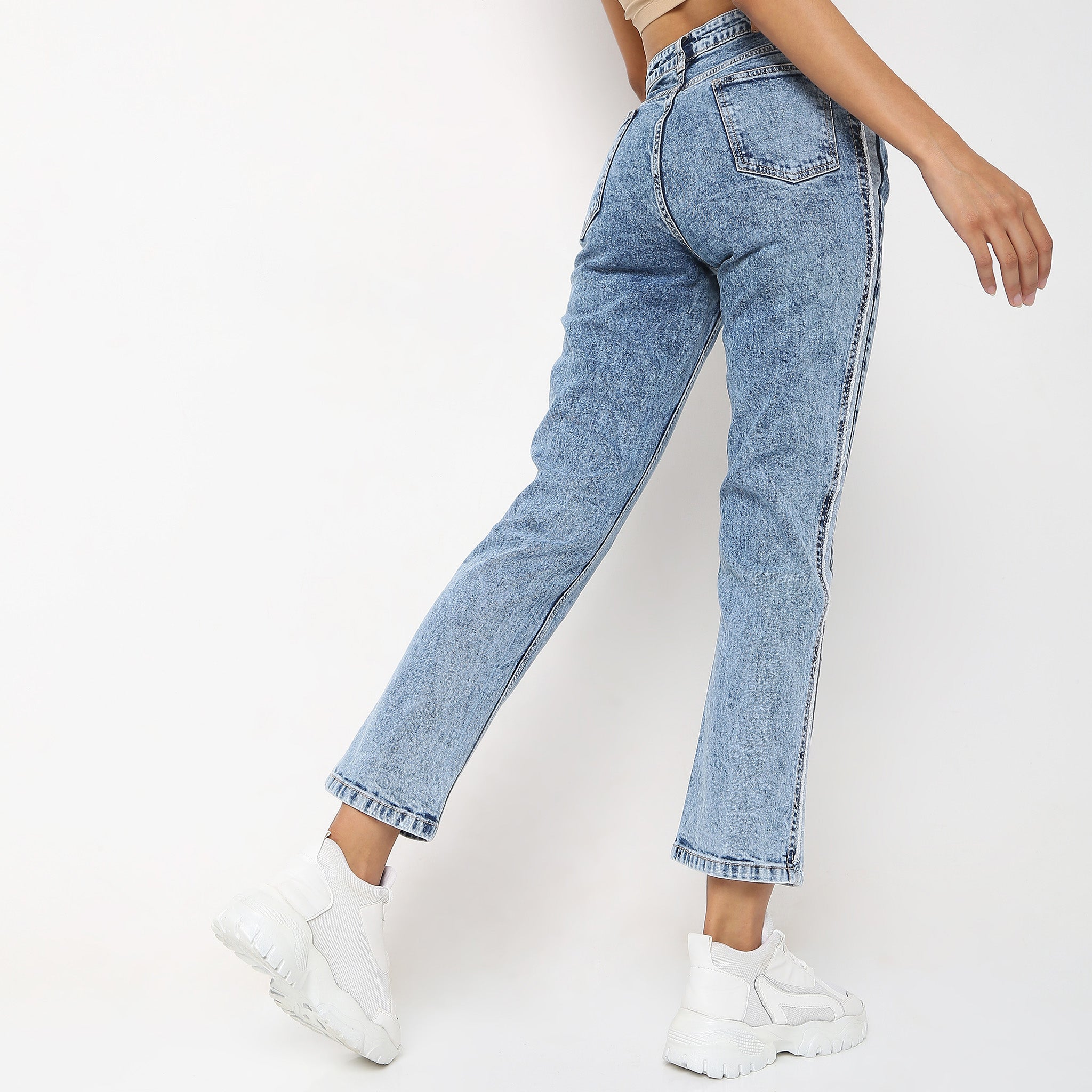 Women Wearing Straight Fit Solid High Rise Jean