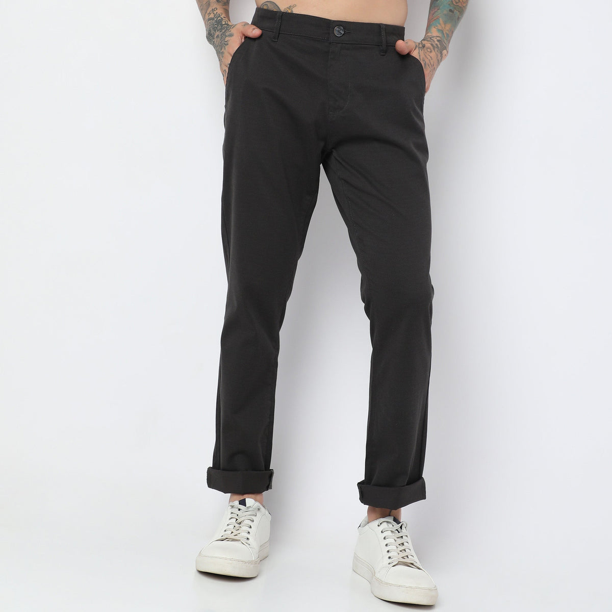 Regular Fit Solid Mid Rise Chinos