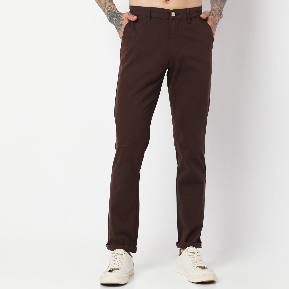 Regular Fit Solid Mid Rise Chinos