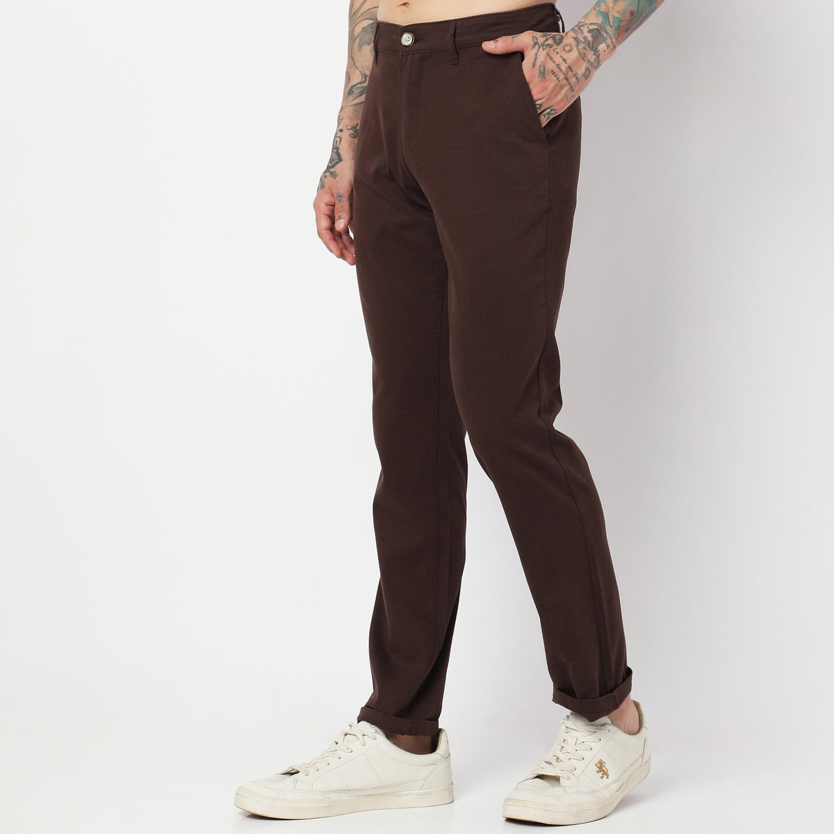 Regular Fit Solid Mid Rise Chinos