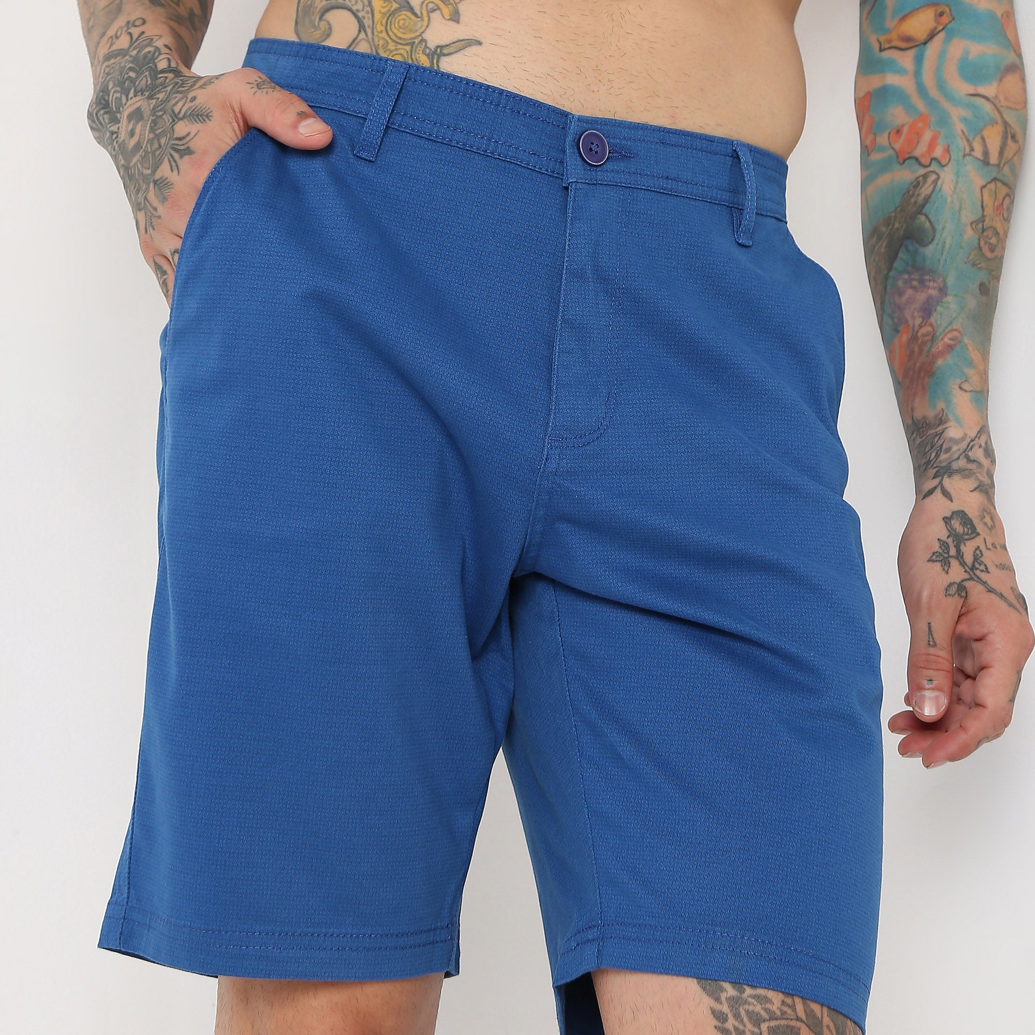 Regular Fit Solid Mid Rise Shorts