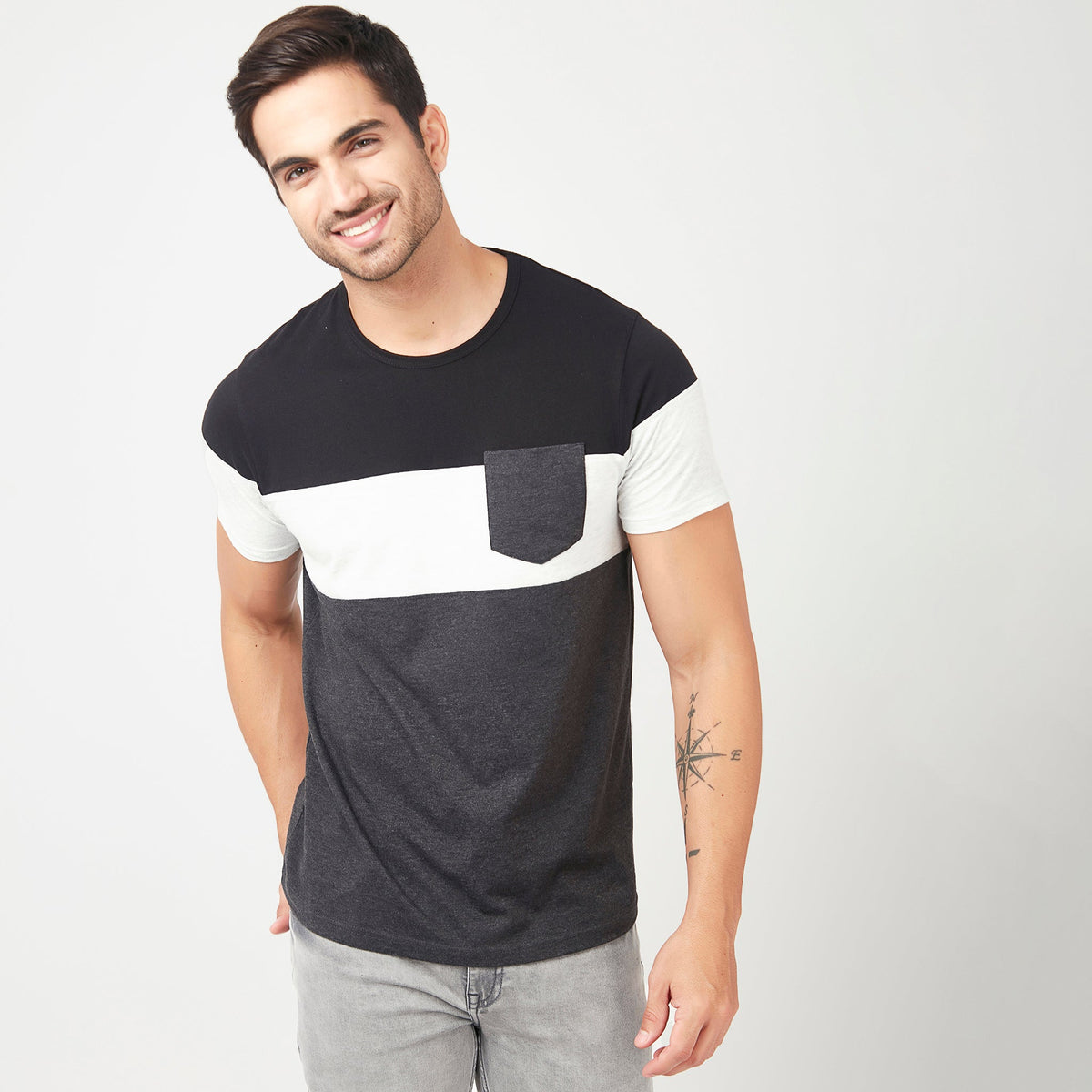 Men Wearing Regular Fit Striped T-Shirt