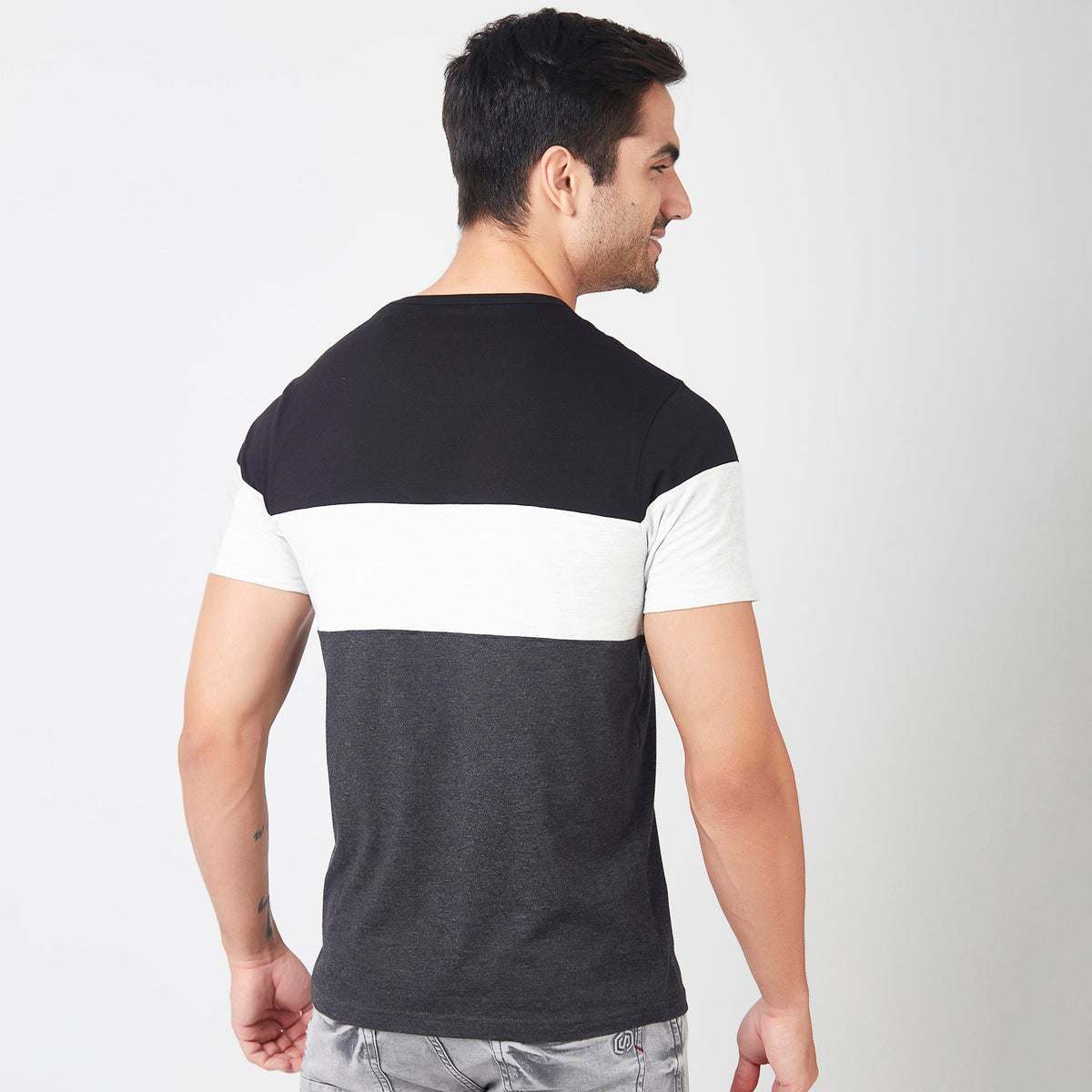 Men Wearing Regular Fit Striped T-Shirt