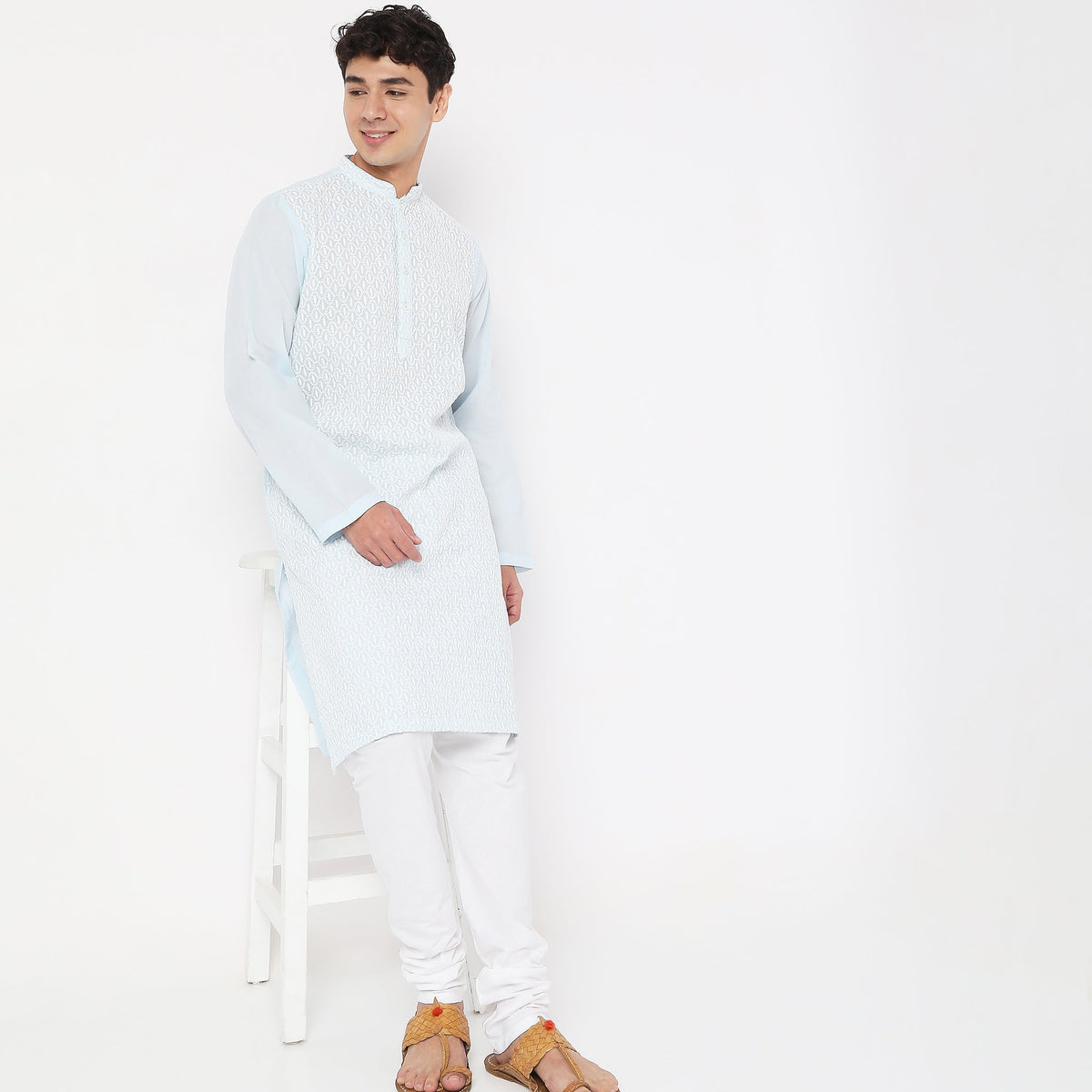 Regular Fit Embroidered Kurta